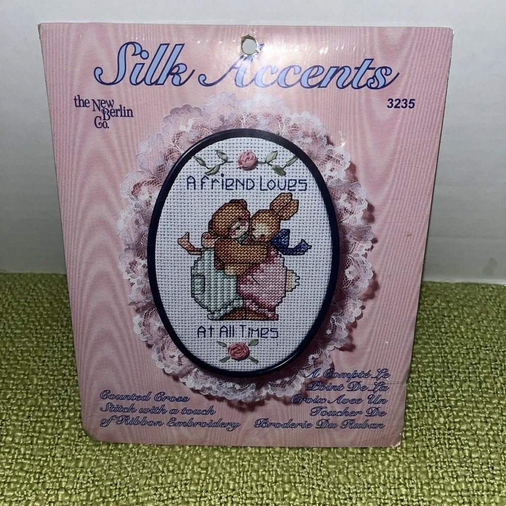 Silk Accents Berlin Counted Cross Stitch Kit FRAME  A Friend Loves At‎ All Times